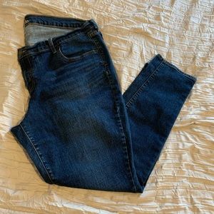 Old Navy “The Diva” Short Jeans